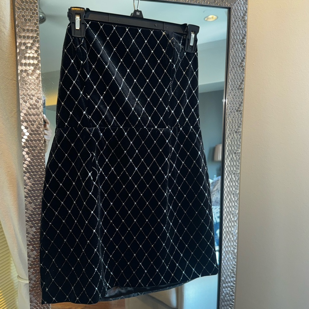 Meshki Black strapless Mini Dress with Diamond Pattern